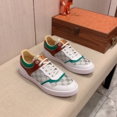 Louis Vuitton Low Shoes